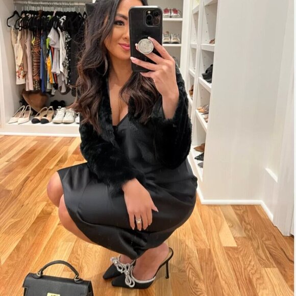 Aritzia Wilfred Only Satin Midi Slip Dress Black Size Small - Picture 6 of 11